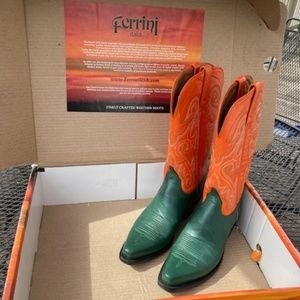 Women's Ferrini Leather COWBOY boots like new!